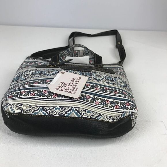 Vaan Blues Bucket Bag Xbody NWT - Picture 6 of 9